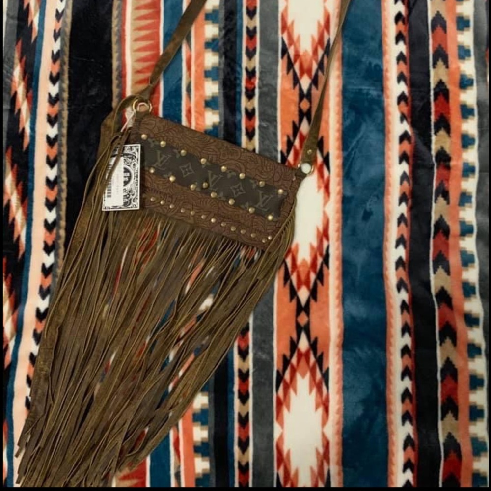 Keep It Gypsy Crossbody